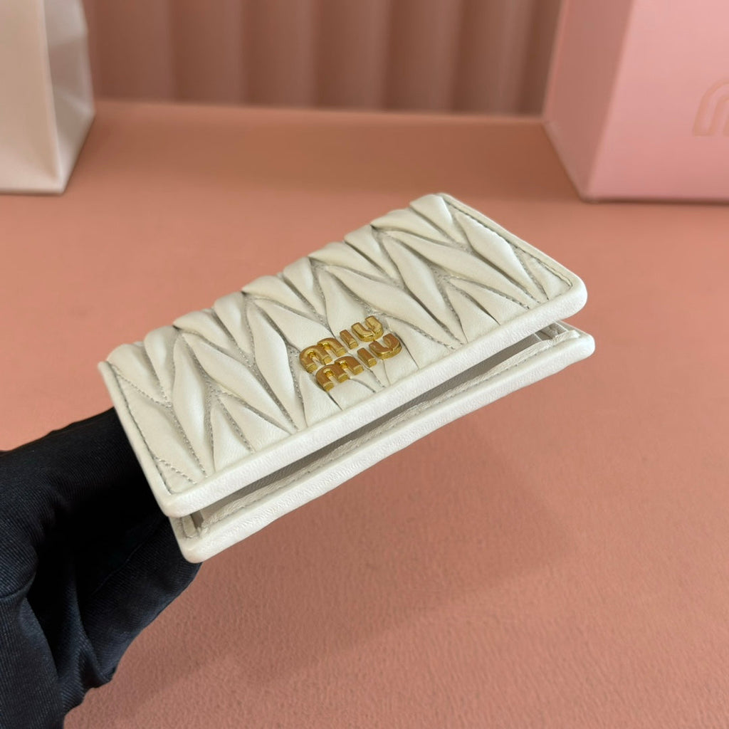 Small Matelassé Nappa Leather Wallet White