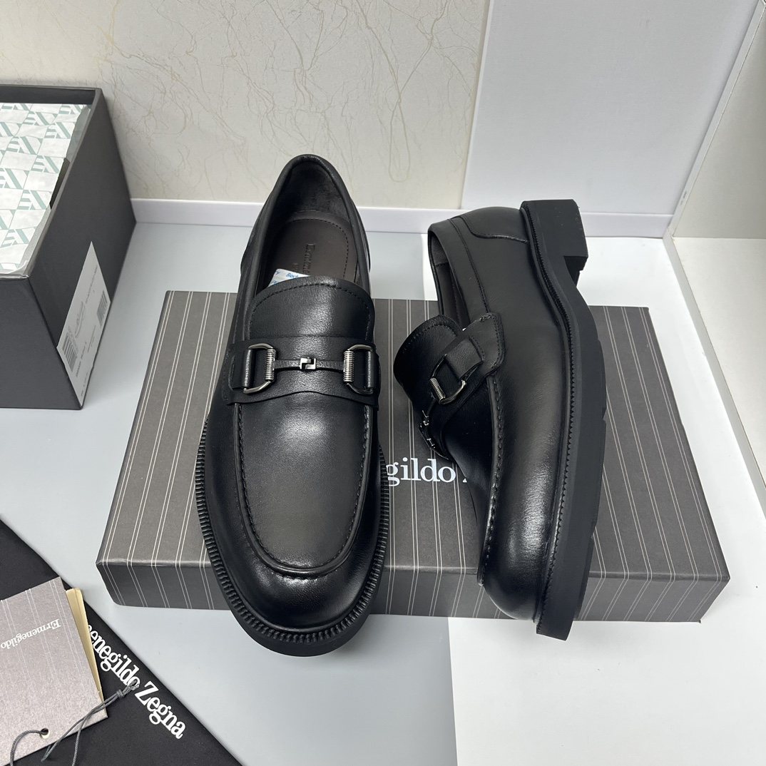 Ermenegildo Zegna Black Leather Bit Loafers — hero