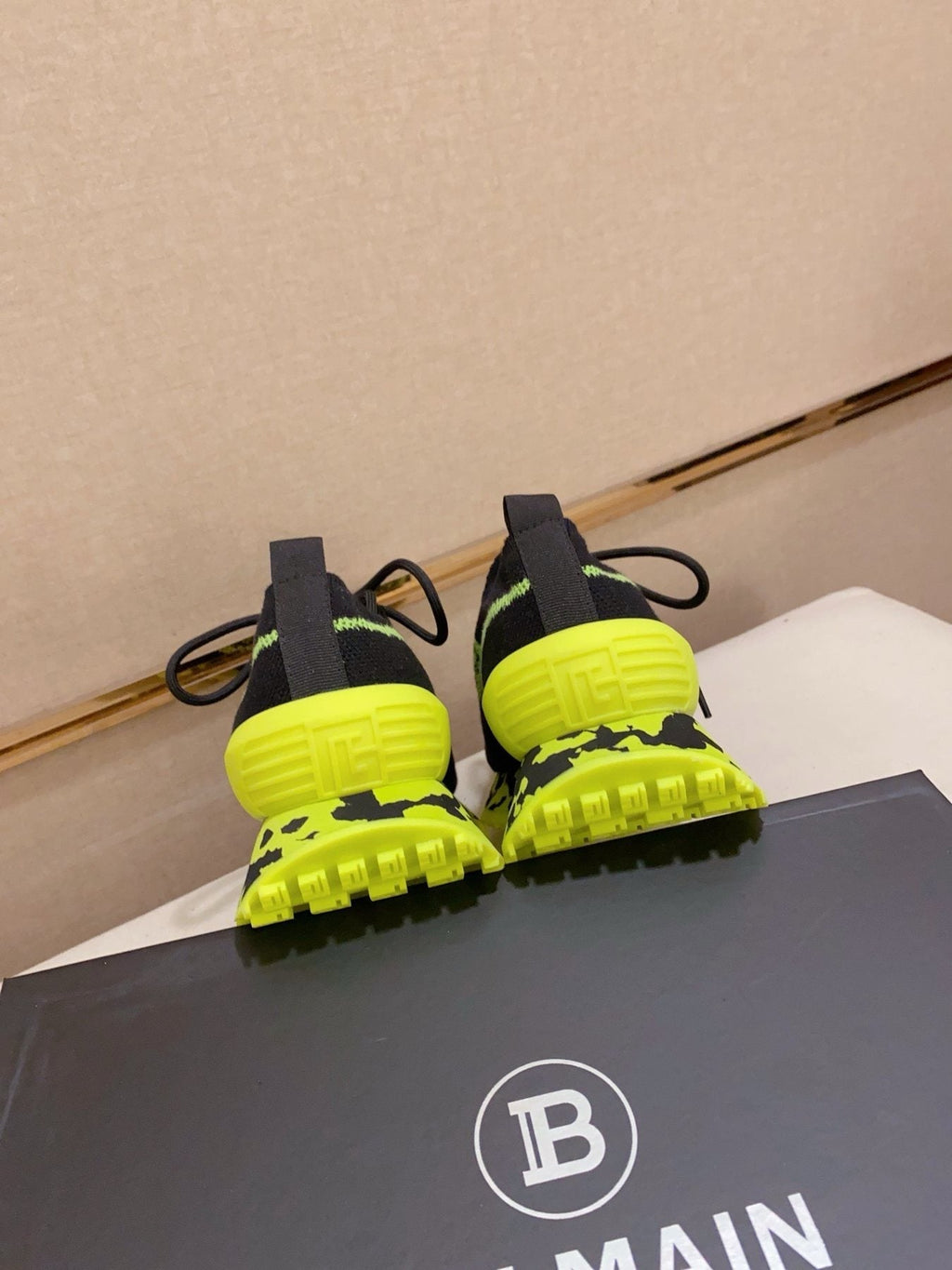 Balmain Neon Lime Knit Low-Top Sneakers — back